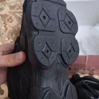 کتونی اسپرت سایز 37-38|کیف، کفش، کمربند|پرند, فاز ۵|دیوار