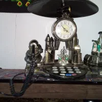 ساعت تلفن و چراغ خواب باهم انتیک