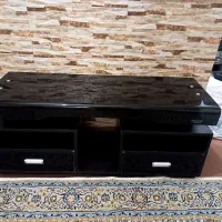 میز تلویزیون شیشه ای