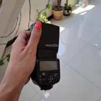 لنز کنون و فلاش کنون