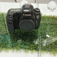 دوربین عکاسی و فیلمبرداری کنون 80D