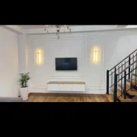 ساعت ساختمان رنگی