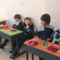 مهد کودک وپیش دبستانی 1و2 دوزبانه