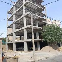 به یک نیرو جهت کار در آرماتوربندی