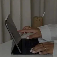 خدمات دانشجویی،کافی نت و تدریس خصوصی