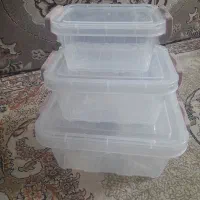 ظرف درب دار