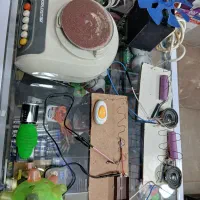 ساخت و فروش کاردستی دانش اموزان