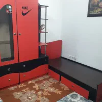 تخت و کمد نوجوان به همراه یک تخت نوزادی|تخت و سرویس خواب|شیراز, غدیر جنوبی|دیوار