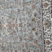 چند تخته فرش ۹متری ۷۰۰شانه در حدنو