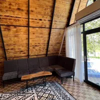 اجاره کلبه سوییسی جکوزی دار با برکه اختصاصی|اجارهٔ کوتاهمدت ویلا و باغ|رشت, کاکتوس|دیوار