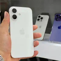 ایفون ۱۶نرمال