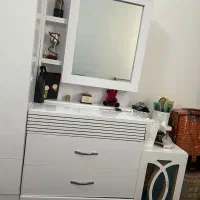 دراور و کمد ومیز تلویزیون با هم فروخته میشود|جاکفشی، کمد، دراور|ساری, |دیوار