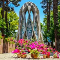 استخدام آقایان مجرد و مجرب برای تور نیشابور
