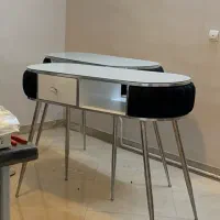 میز ناخنکار