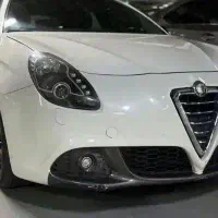 آلفارومئوجولیتا بدون رنگ ۲۰۱۲