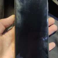 یک عدد گوشی a12تمیز و درحد