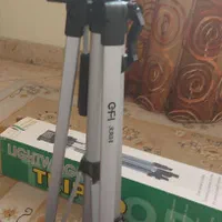 سه پایه دوربین