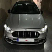 اطلس G سانروف دار نقره ای