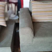 نیمست راحتی سهنفره پارچهای شیک|مبلمان خانگی و میز عسلی|شاهینشهر, فردوسی|دیوار