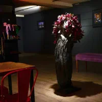 گلدان دست ساز مفهومی