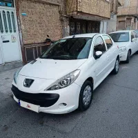 ۲۰۷ مدل ۱۴۰۱ سقف فاز  تک برگ زیرپا بدنه  کم کار