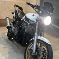 هوندا موتورسنگین CB400