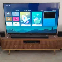 تلویزیون جی پلاس با میز