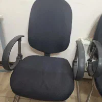 سه عدد صندلی کنفرانسی دسته دار با پشتی فنری