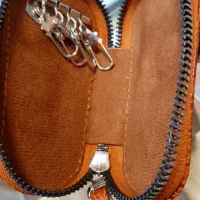 جا کلیدی چرمی همراه با ریموت گم کردم