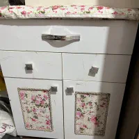 میز چرخ خیاطی و نیمکت
