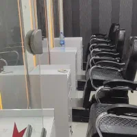 آرایشگر ماهر آقا