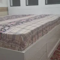 تختخواب بزرگترازدونفره نونو باتشک طبی فنردارعال|تشک تختخواب|میبد, |دیوار