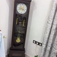 ساعت،میز تلفن،میز تلویزیون