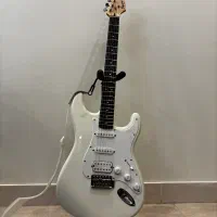 گیتار الکتریکFender Squier Bullet اندونزی با لوازم