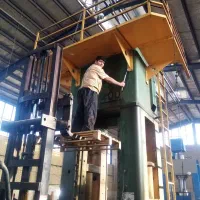 پرس ۴۰۰ تن روسی|ماشین‌آلات صنعتی|تهران, فرحزاد|دیوار