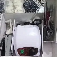 وسایل کاشت ناخن و میکاپ