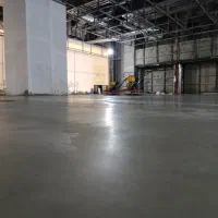 بتن ریزی ماله پروانه ای با تراز لیزری|خدمات پیشه و مهارت|کرمان, |دیوار