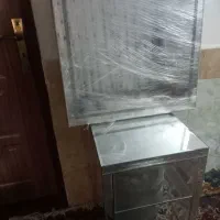 میز میکاپ یا ارایش|تخت و سرویس خواب|شیروان (خراسان), |دیوار