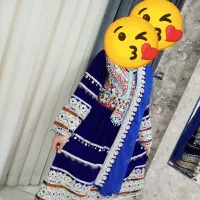 لباس گند افغانی|لباس|قم, دروازه چوبی|دیوار