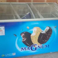 فریزر۴۰۰ لیتری کاملا سالم یخ نوش