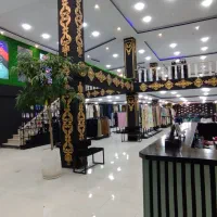 فروشنده خانوم(منعطف و آموزش پذیر)