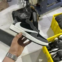 به تعدادی نیروی خانم با حقوق ۱۵ تومن نیازمندیم