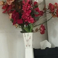 گل و گلدان