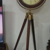 ساعت ایستاده