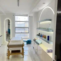 طراحی اجرا دکوراسیون فروشگاهی mdf لاین نوری کابینت|خدمات پیشه و مهارت|کرمان, |دیوار