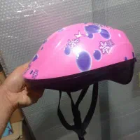 کلاه دوچرخه سواری و آب نوردی