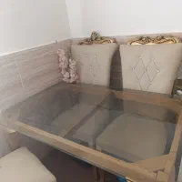 میز غذا خوری چهار نفره