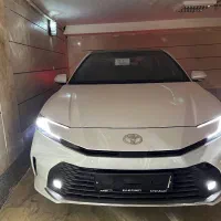 تیوتا کمری le هیبرید 2025 ژاپن