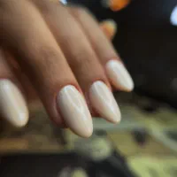 ترمیم و کاشت ناخن