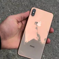 Xs max لاکاغذی